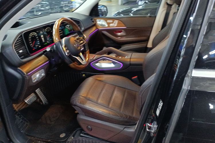 Used Mercedes-Benz GLS 2023 Second Facelift GLS 450 4MATIC Luxury Edition Left Front Seat