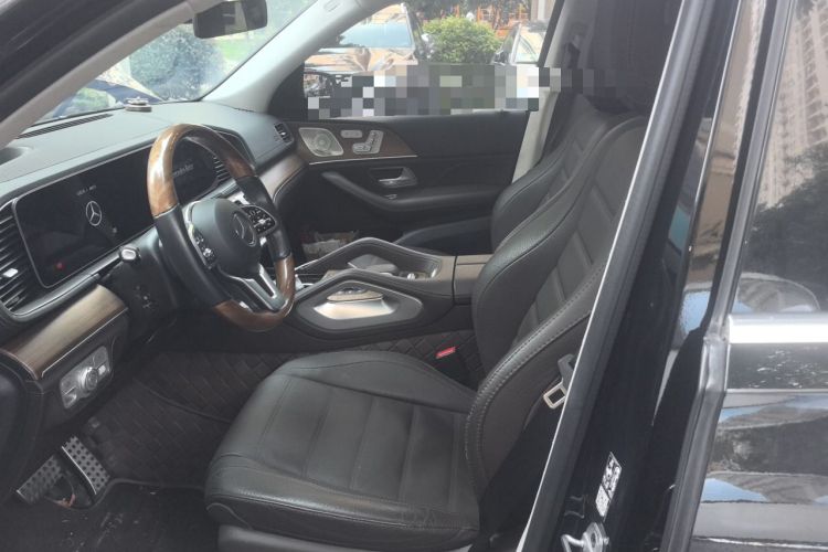 Used Mercedes-Benz GLS 2023 GLS 450 4MATIC Luxury Model Left Front Seat