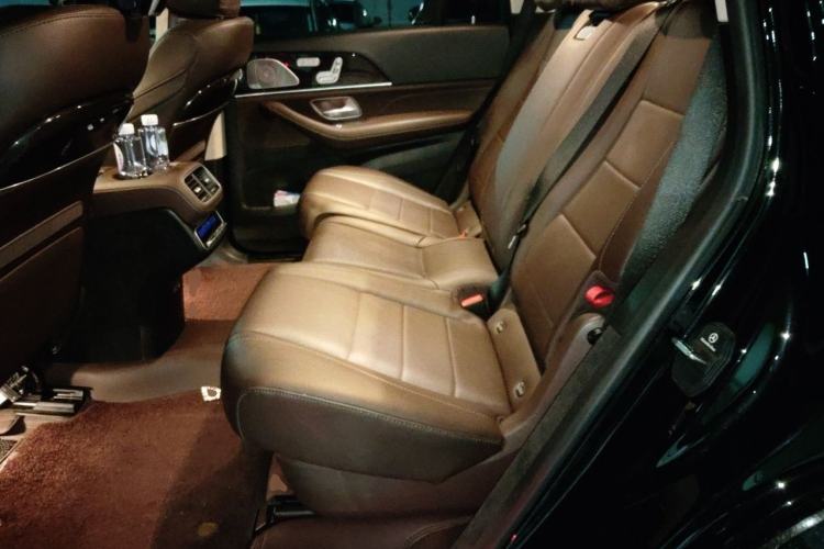Used Mercedes-Benz GLS 2023 Second Facelift GLS 450 4MATIC Stylish Version Left Rear Seat