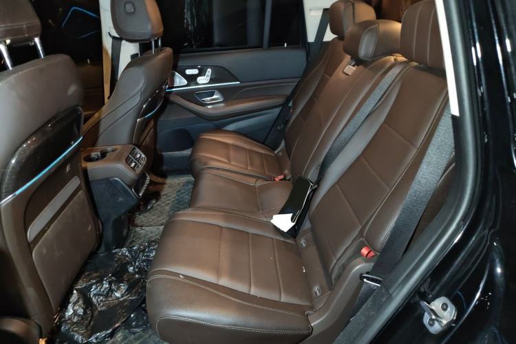 Used Mercedes-Benz GLS 2023 Refresh GLS 450 4MATIC Fashion Edition Left Rear Seat