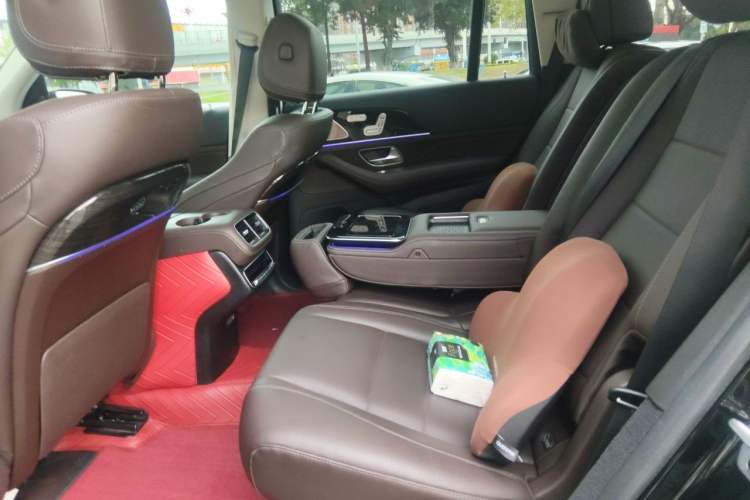 Used Mercedes-Benz GLS 2023 GLS 450 4MATIC Stylish Model Left Rear Seat