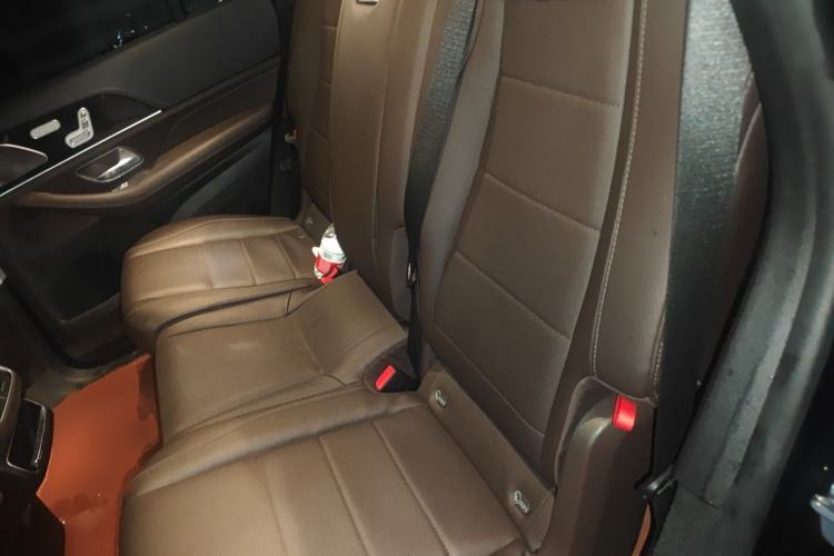 Used Mercedes-Benz GLS 2023 GLS 450 4MATIC Stylish Model Left Rear Seat