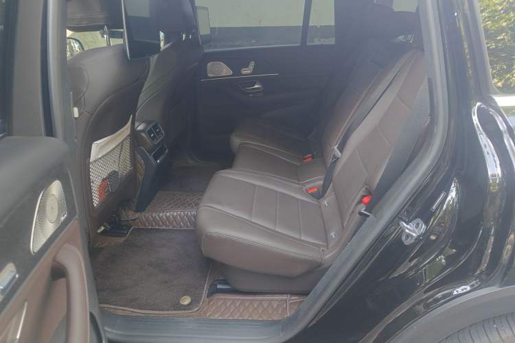 Used Mercedes-Benz GLS  Left Rear Seat