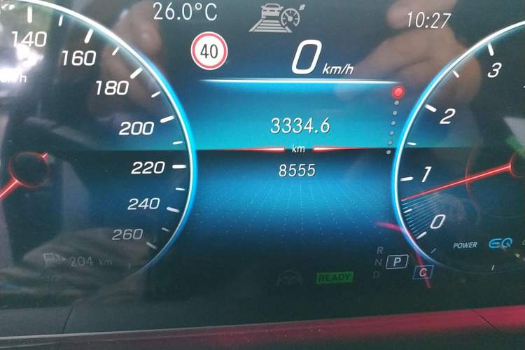 Used Mercedes-Benz GLS 2023 Refreshed GLS 450 4MATIC Luxury Edition Odometer Close Up