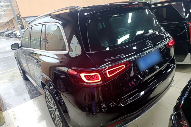 Used Mercedes-Benz GLS 2023 Second Facelift GLS 450 4MATIC Luxury Edition Rear Left 45 Deg