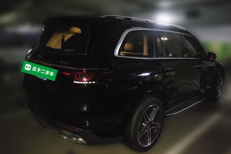 Used Mercedes-Benz GLS 2023 Second Facelift GLS 450 4MATIC Stylish Version Rear Right 45 Deg