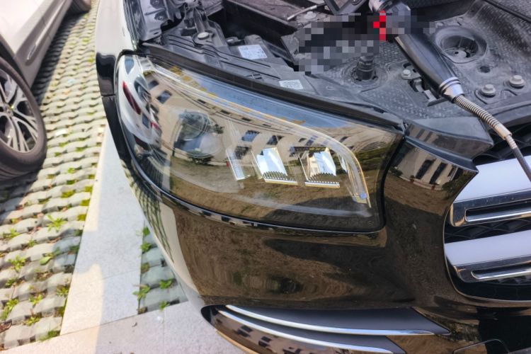 Used Mercedes-Benz GLS 2023 Second Facelift GLS 450 4MATIC Stylish Version Right Front Headlight