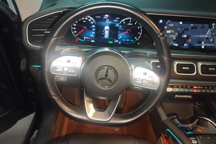 Used Mercedes-Benz GLS 2023 GLS 450 4MATIC Stylish Model Steering Wheel
