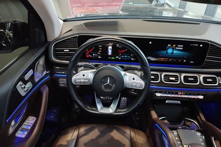 Used Mercedes-Benz GLS 2023 GLS 450 4MATIC Stylish Model Steering Wheel