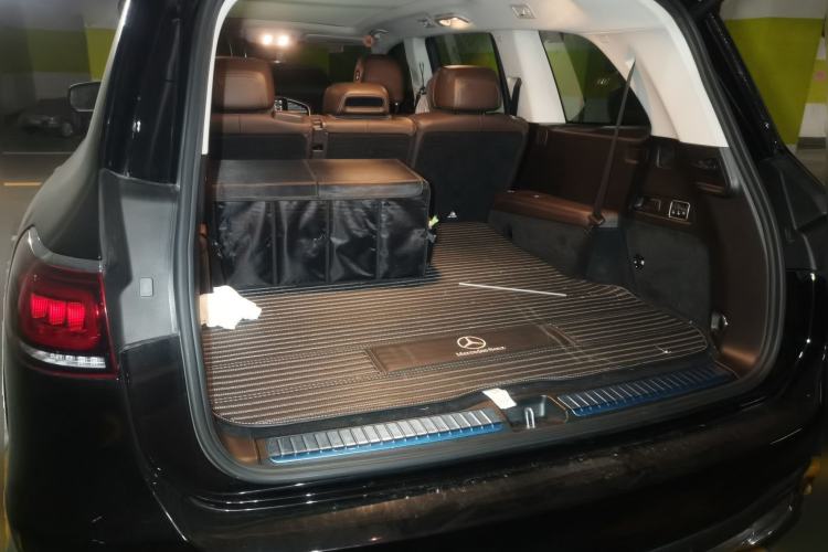 Used Mercedes-Benz GLS 2023 GLS 450 4MATIC Luxury Model Trunk