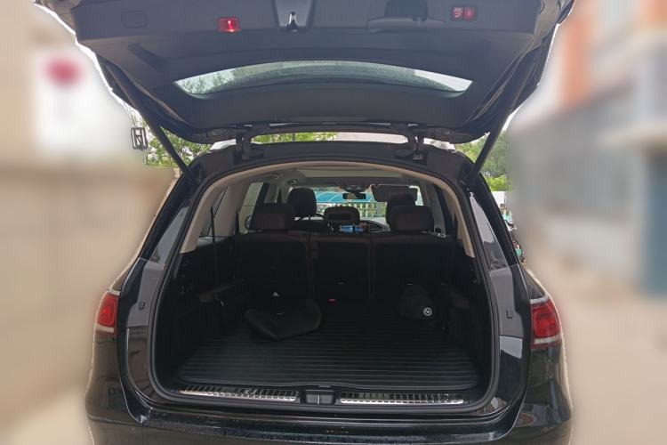 Used Mercedes-Benz GLS 2023 GLS 450 4MATIC Stylish Model Trunk