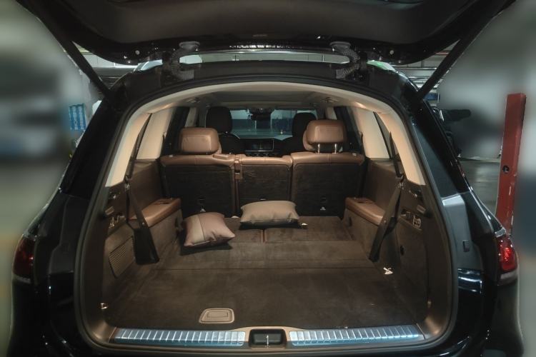 Used Mercedes-Benz GLS 2023 GLS 450 4MATIC Stylish Model Trunk
