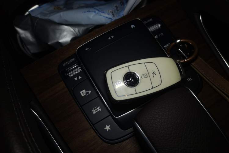 Used Mercedes-Benz GLS 2023 GLS 450 4MATIC Luxury Model Vehicle Key