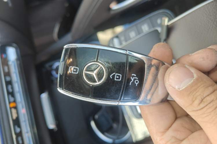 Used Mercedes-Benz GLS 2023 GLS 450 4MATIC Stylish Model Vehicle Key