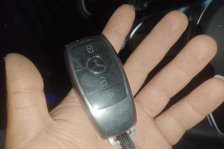 Used Mercedes-Benz GLS 2023 GLS 450 4MATIC Stylish Model Vehicle Key