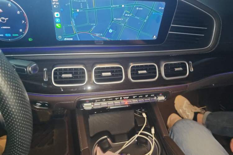 Used Mercedes-Benz GLS 2023 GLS 450 4MATIC Stylish Model Audio And AC Panel