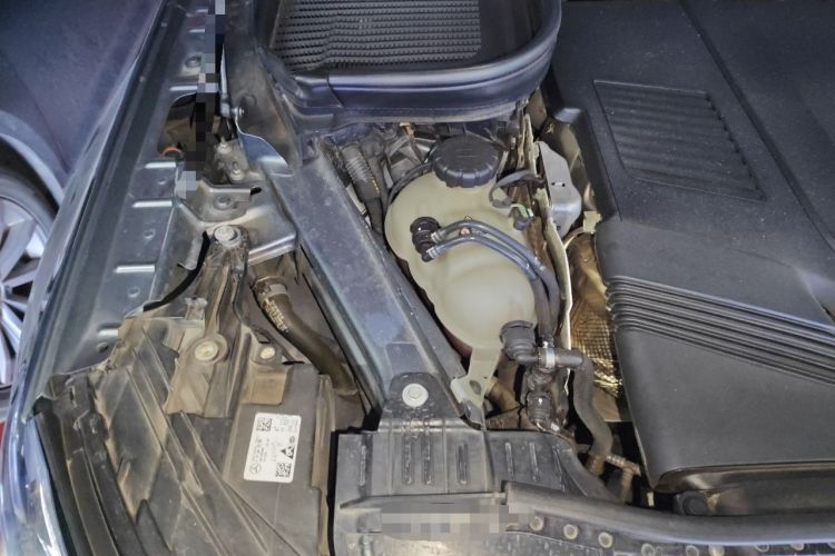 Used Mercedes-Benz GLS 2023 GLS 450 4MATIC Stylish Model Engine Bay Right