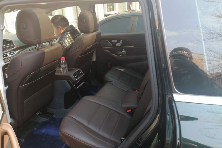Used Mercedes-Benz GLS 2023 GLS 450 4MATIC Stylish Model Left Rear Seat