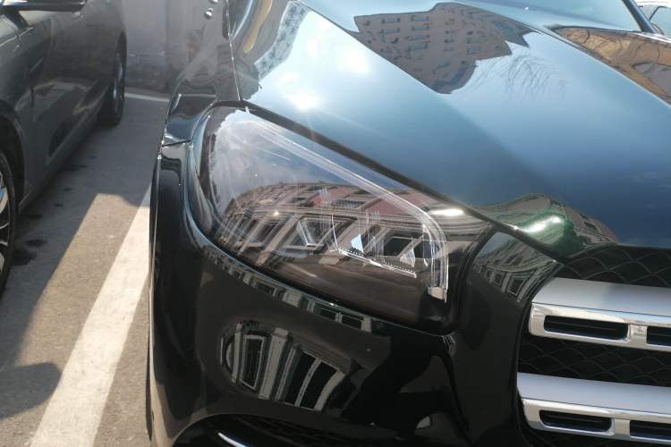 Used Mercedes-Benz GLS 2023 GLS 450 4MATIC Stylish Model Right Front Headlight