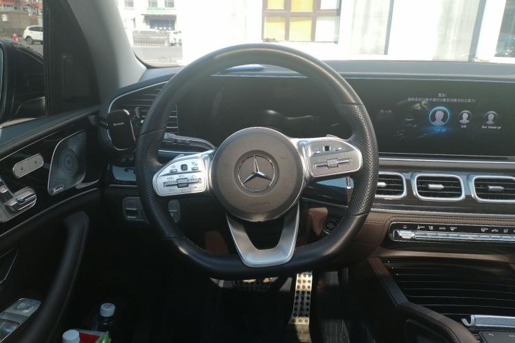 Used Mercedes-Benz GLS 2023 GLS 450 4MATIC Stylish Model Steering Wheel