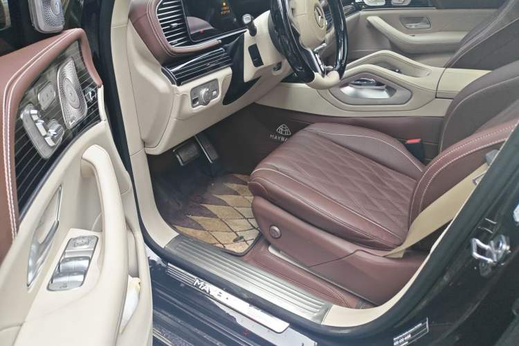 Used Mercedes-Benz GLS 2023 GLS 450 4MATIC Stylish Model Driver Seat