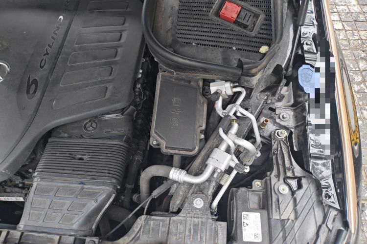 Used Mercedes-Benz GLS 2023 GLS 450 4MATIC Stylish Model Engine Bay Left