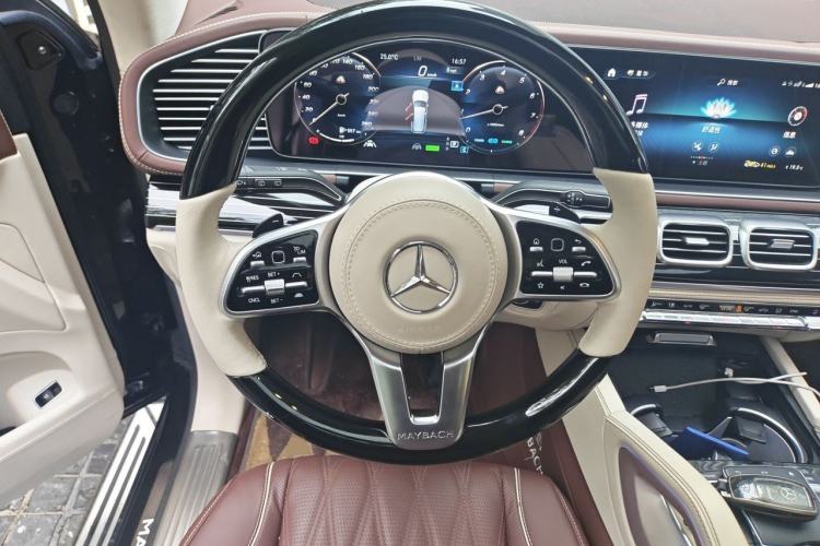 Used Mercedes-Benz GLS 2023 GLS 450 4MATIC Stylish Model Steering Wheel
