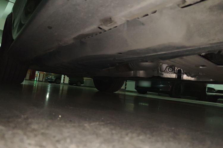 Used Mercedes-Benz GLS  Chassis Front Right