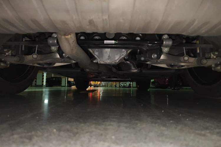 Used Mercedes-Benz GLS  Chassis Rear