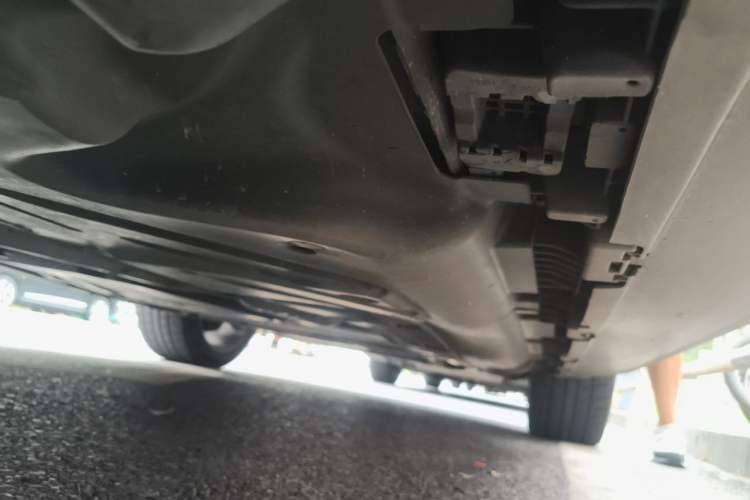 Used Mercedes-Benz GLS 2024 GLS 450 4MATIC Stylish Model Chassis Rear Right