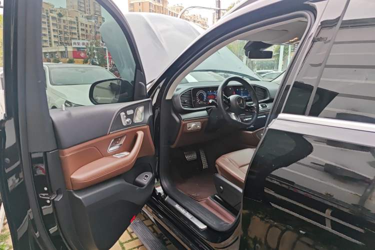 Used Mercedes-Benz GLS 2024 GLS 450 4MATIC Stylish Model Driver Seat
