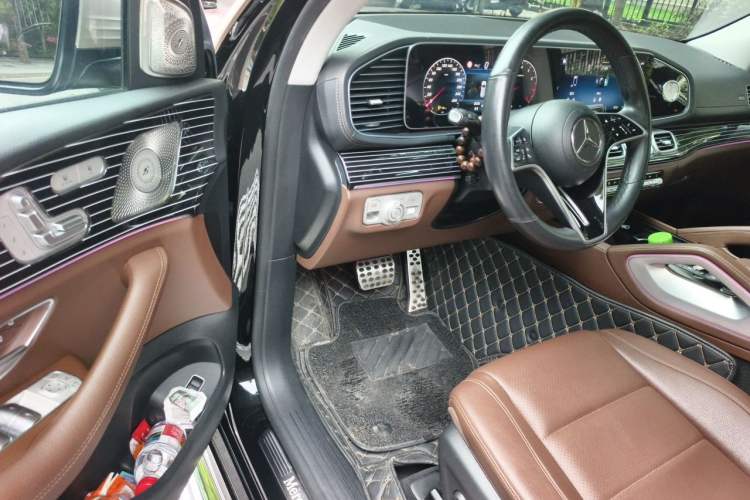 Used Mercedes-Benz GLS 2024 GLS 400 4MATIC Driver Seat
