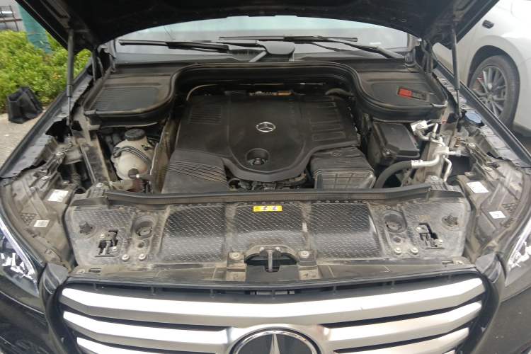 Used Mercedes-Benz GLS 2024 GLS 450 4MATIC Dynamic Edition Engine Bay