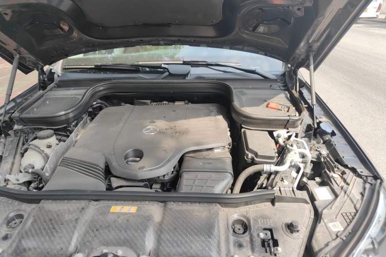 Used Mercedes-Benz GLS 2024 GLS 450 4MATIC Stylish Model Engine Bay Left