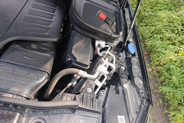 Used Mercedes-Benz GLS 2024 GLS 450 4MATIC Luxury Model Engine Bay Left