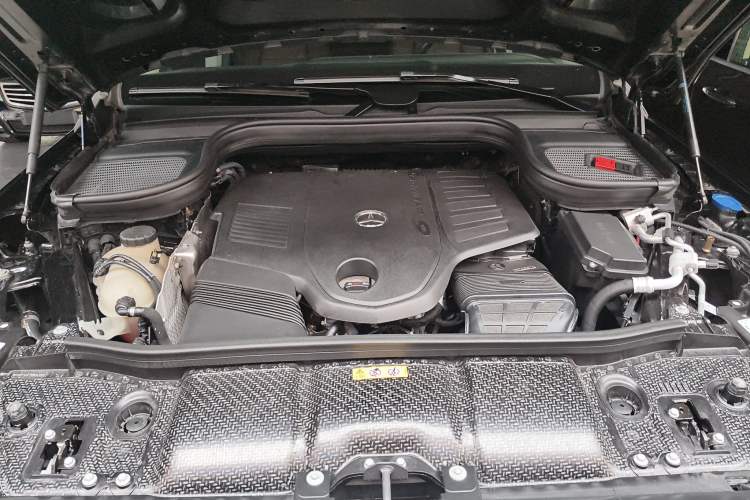 Used Mercedes-Benz GLS 2024 GLS 400 4MATIC Engine Bay