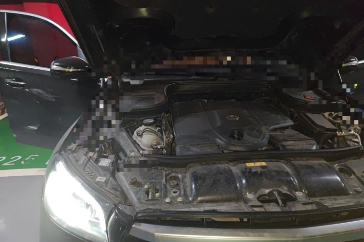 Used Mercedes-Benz GLS 2024 GLS 450 4MATIC Stylish Model Engine Bay Right