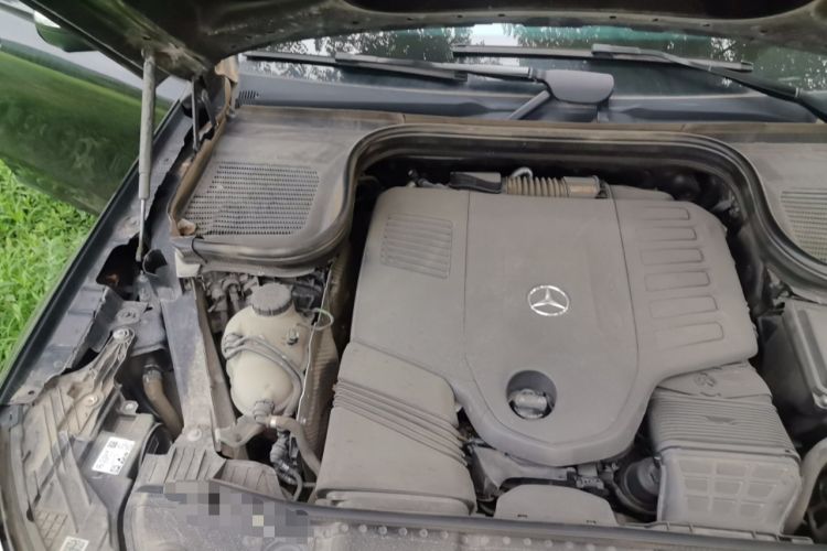 Used Mercedes-Benz GLS 2024 GLS 450 4MATIC Stylish Model Engine Bay Right