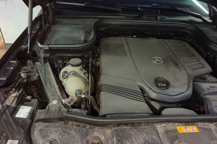 Used Mercedes-Benz GLS 2024 GLS 450 4MATIC Stylish Model Engine Bay Right