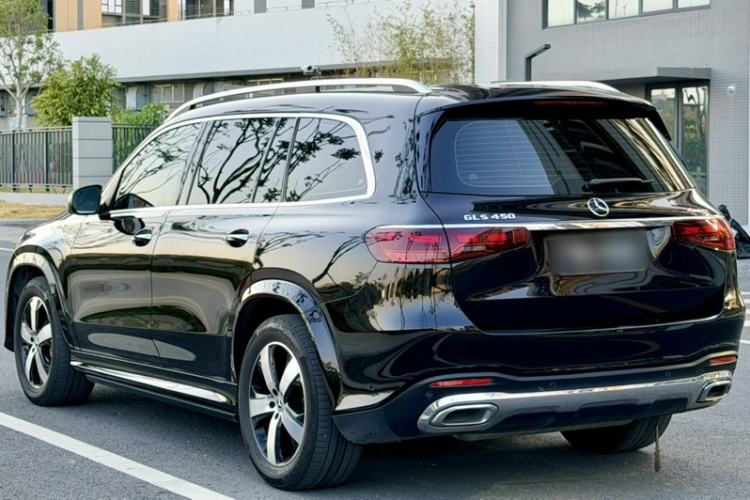 Used Mercedes-Benz GLS 2024 GLS 400 4MATIC Exterior 1