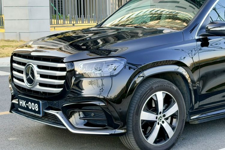 Used Mercedes-Benz GLS 2024 GLS 400 4MATIC Exterior 2