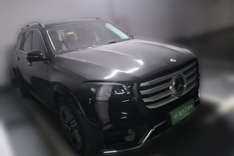 Used Mercedes-Benz GLS 2024 GLS 450 4MATIC Stylish Model Front Right 45 Deg