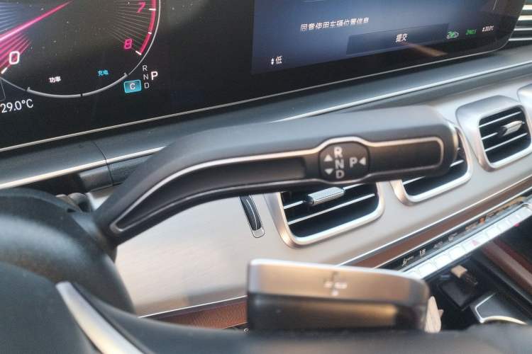 Used Mercedes-Benz GLS 2024 GLS 400 4MATIC Gear Lever