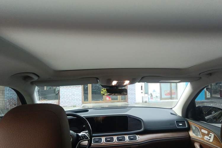 Used Mercedes-Benz GLS 2024 GLS 450 4MATIC Luxury Model Headliner