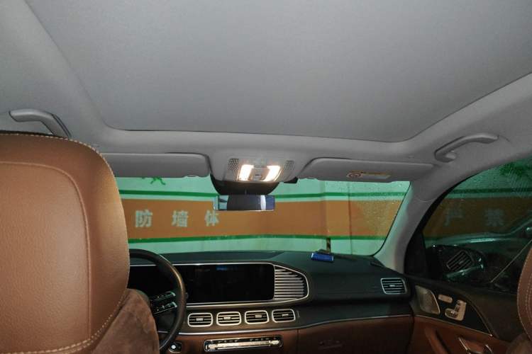 Used Mercedes-Benz GLS 2024 GLS 450 4MATIC Stylish Model Headliner