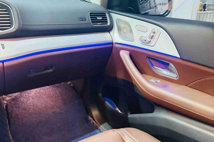 Used Mercedes-Benz GLS 2024 GLS 400 4MATIC Interior 9