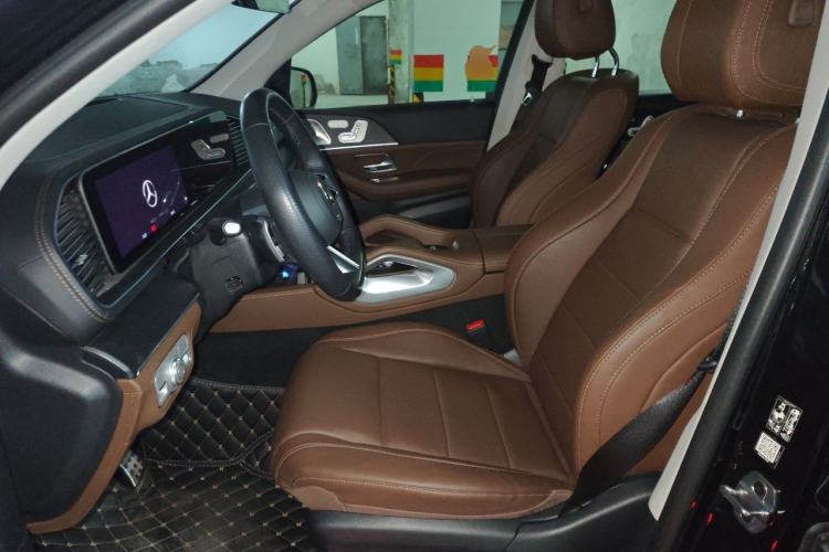 Used Mercedes-Benz GLS 2024 GLS 450 4MATIC Stylish Model Left Front Seat