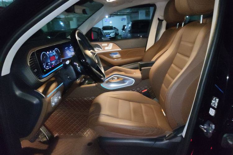Used Mercedes-Benz GLS 2024 GLS 450 4MATIC Luxury Model Left Front Seat