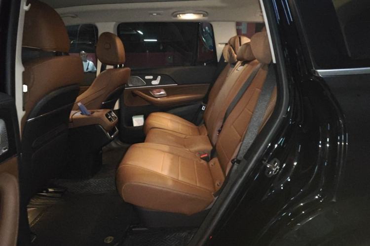Used Mercedes-Benz GLS 2024 GLS 450 4MATIC Stylish Model Left Rear Seat