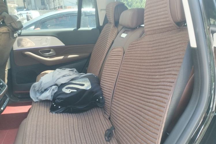 Used Mercedes-Benz GLS 2024 GLS 400 4MATIC Left Rear Seat